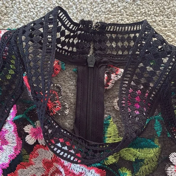 Vone Embroidered Sheath Midi Dress - Picture 8 of 9